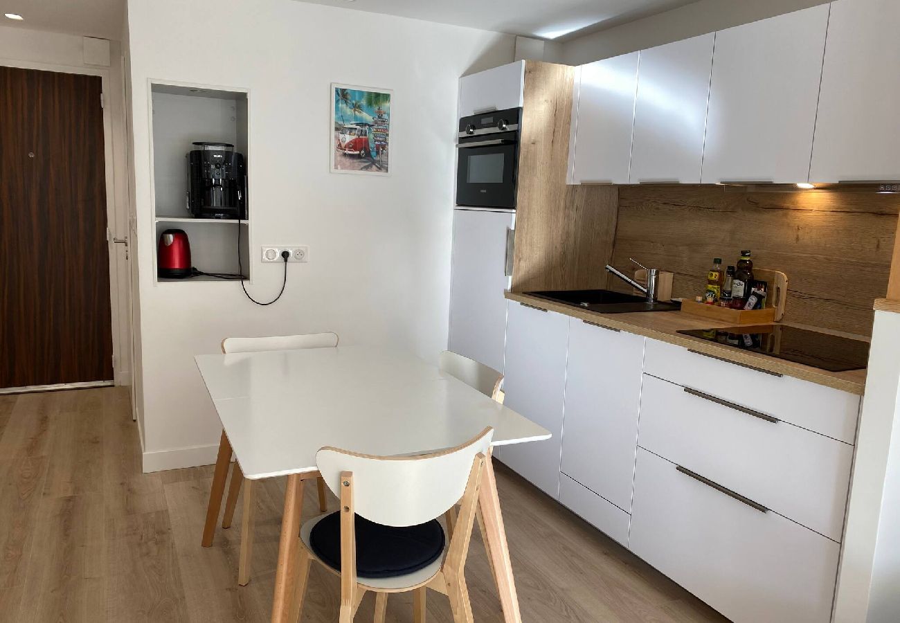 Residence in Biarritz - HIRIA- T2 Bis - Centre