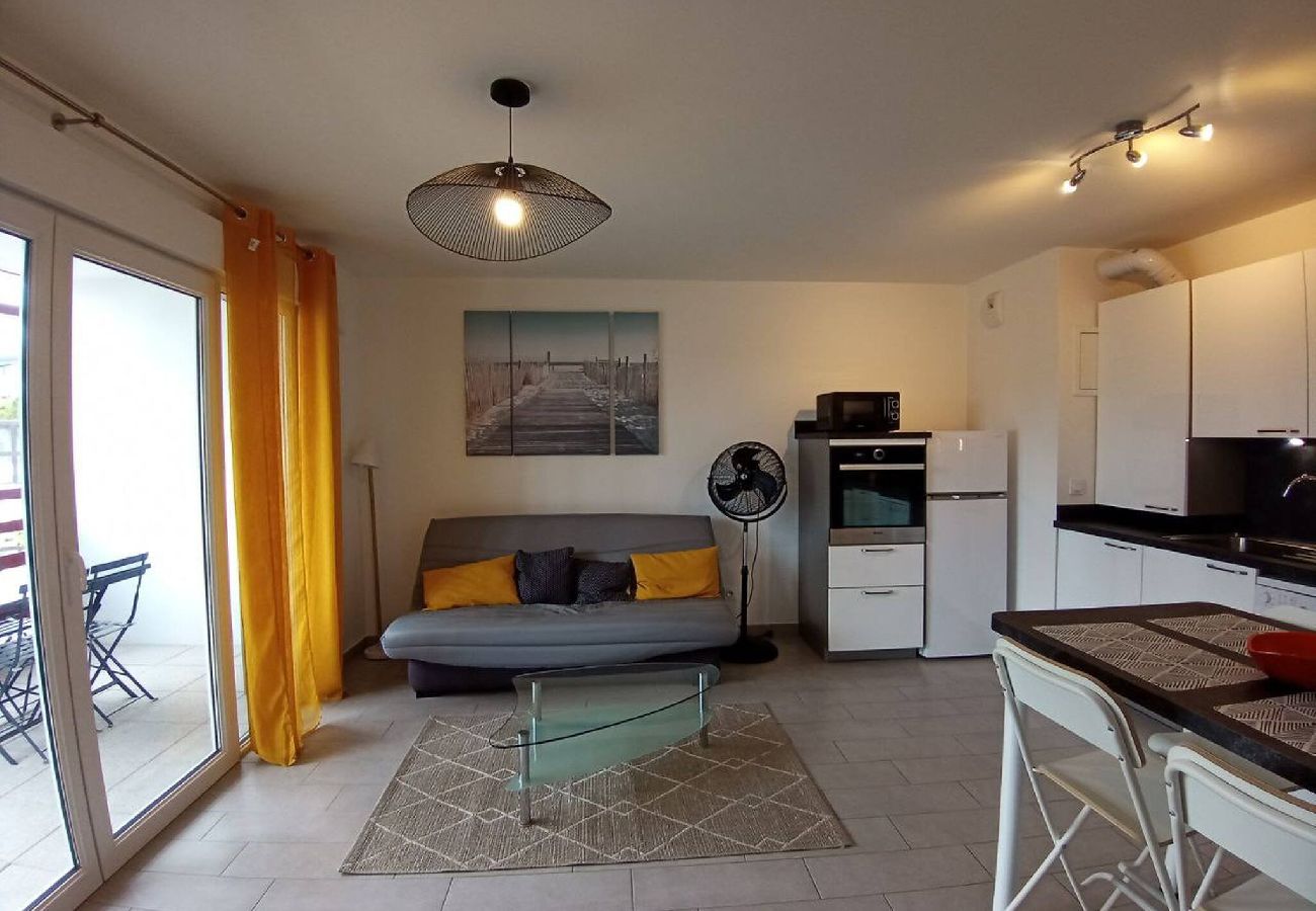 Apartment in Anglet - LUNA - T2 avec balcon