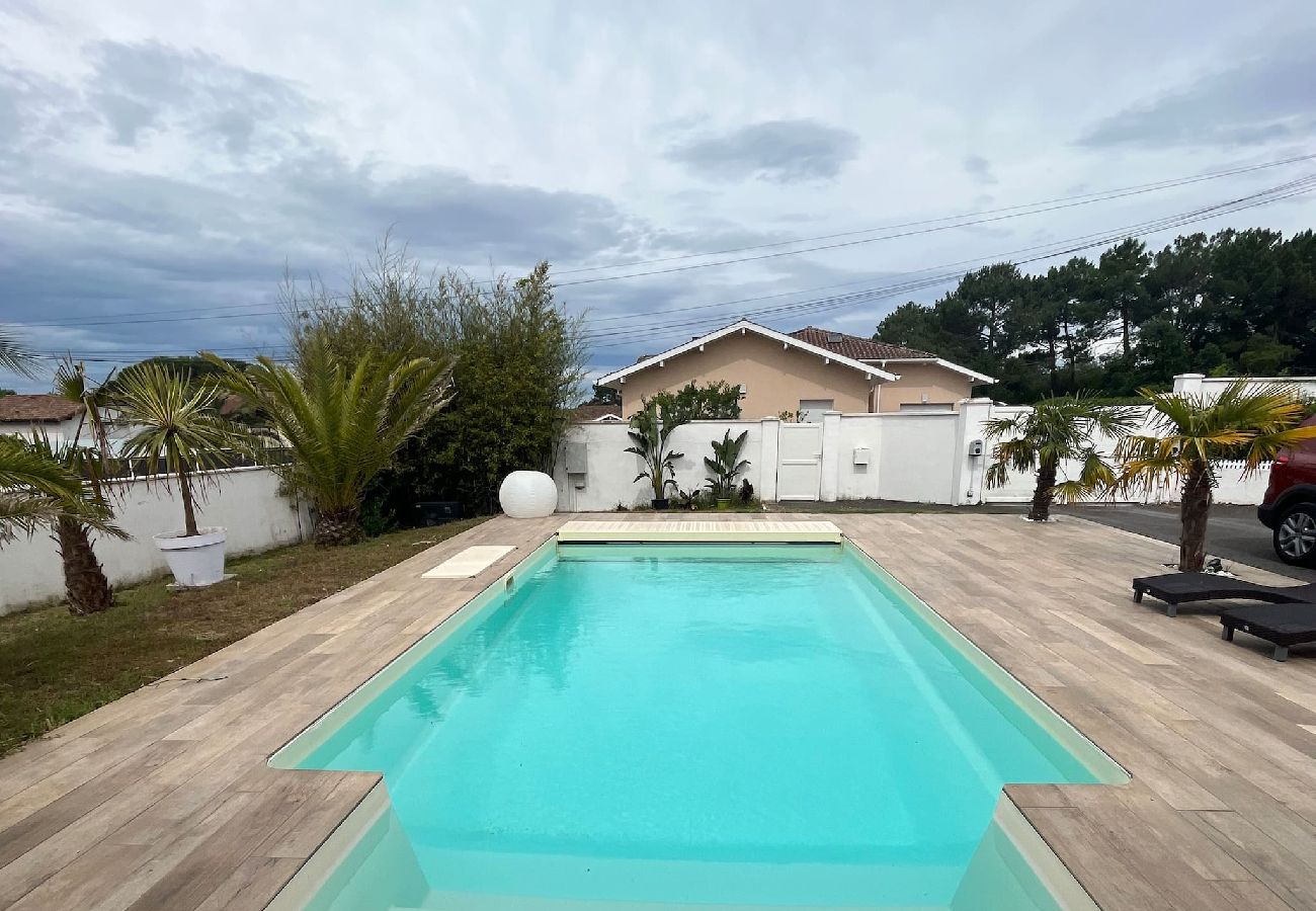 House in Ondres - SEVILLA- Maison avec piscine au calme proche plage