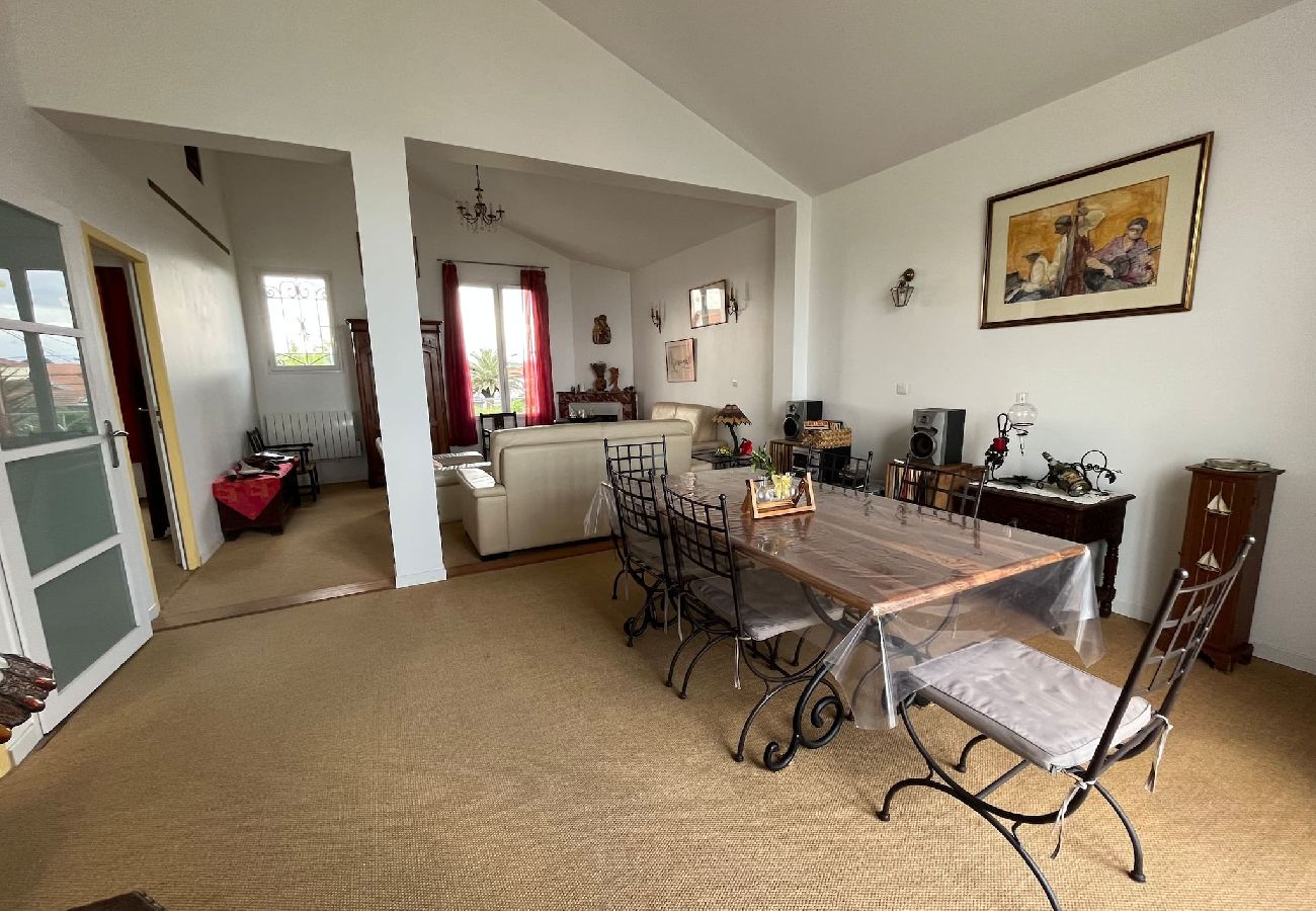 House in Biarritz - MARINE - vue mer et jardin- Côte des basques