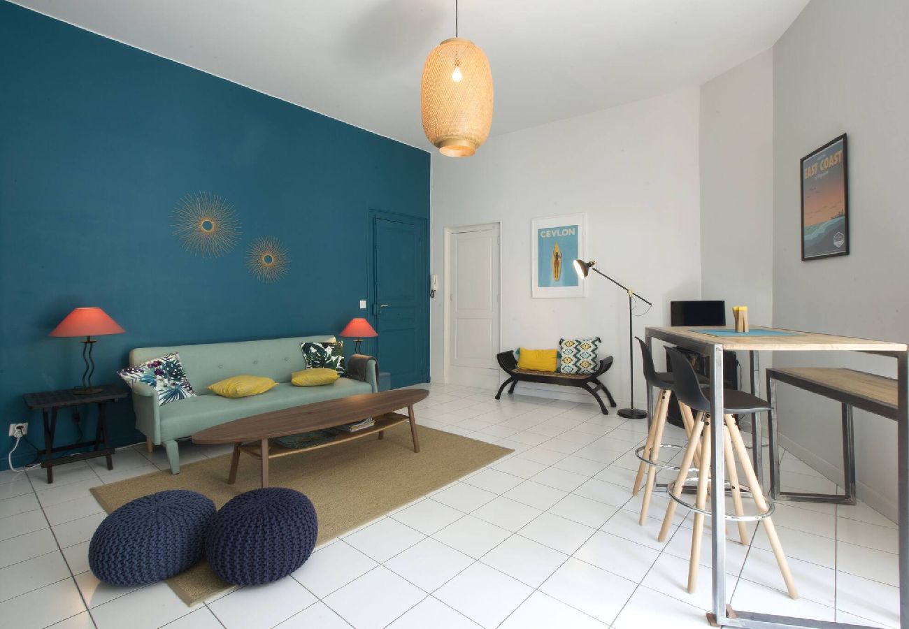 Apartment in Biarritz - BIARRITZ Beach & food gateway with style/comfort